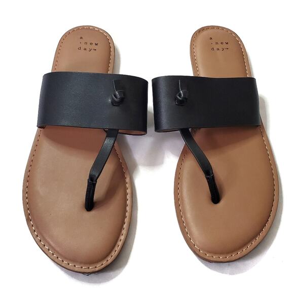 A New Day | Black Thong Sandals - Picture 2 of 10